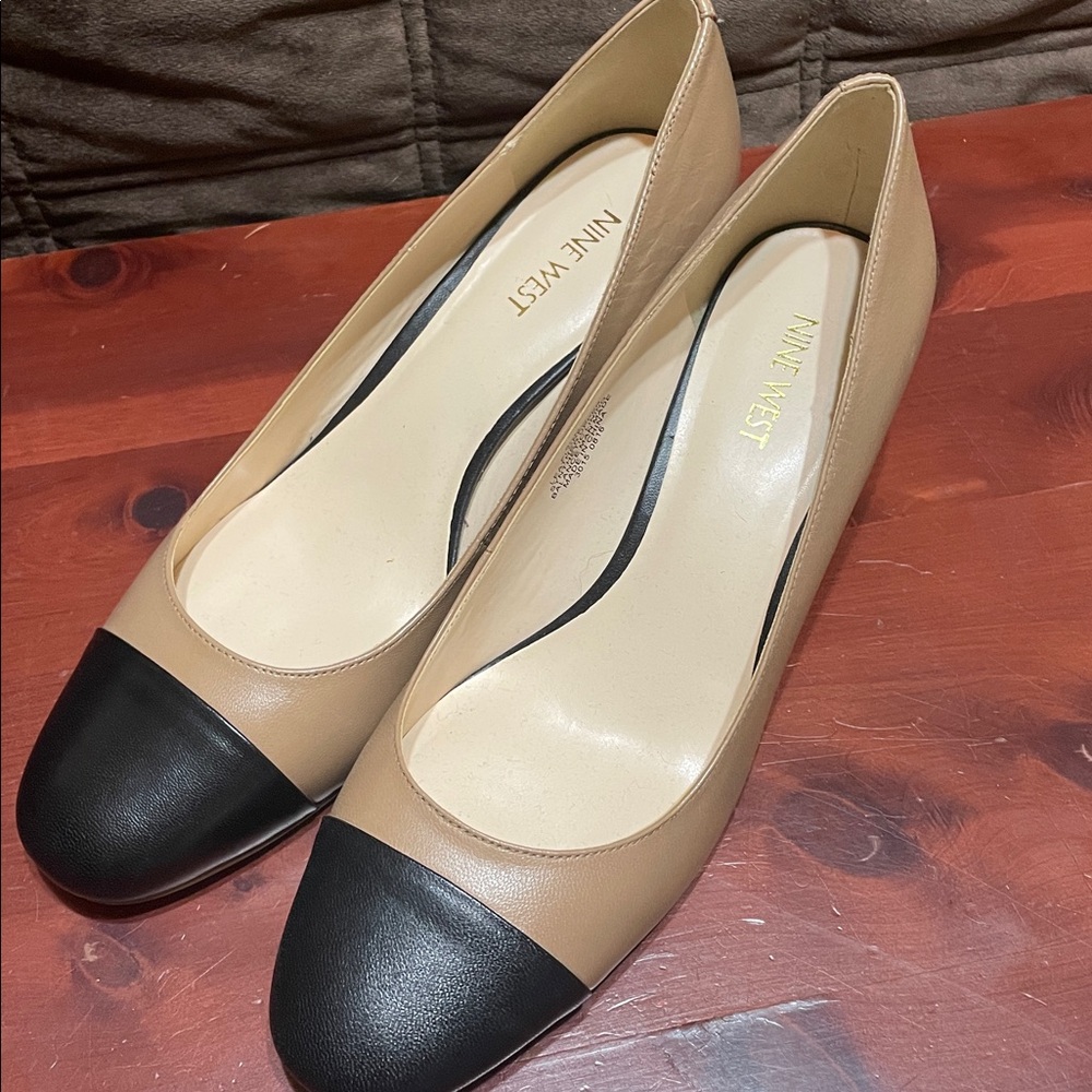 Nine West shoes - Picture 2 of 9
